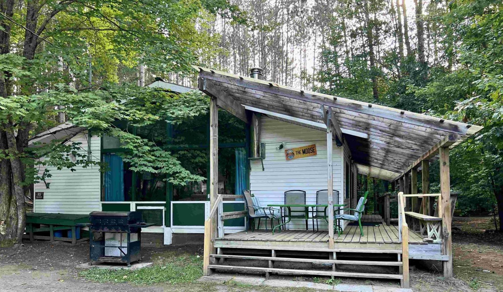 High Falls Bay Cottages, Camping & Waterpark Resort Bracebridge