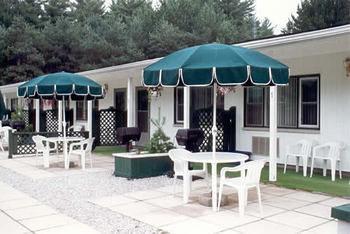 Resort High Falls Bay Cottages, Camping & Waterpark