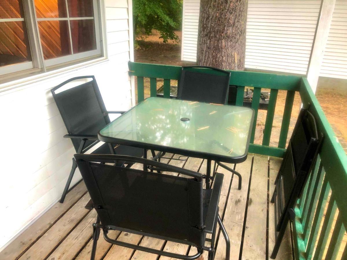 High Falls Bay Cottages, Camping & Waterpark Resort Bracebridge